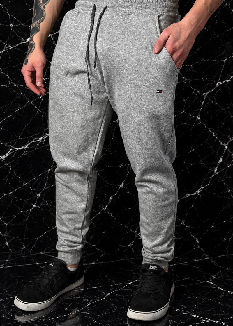 Calça moletom Tomy