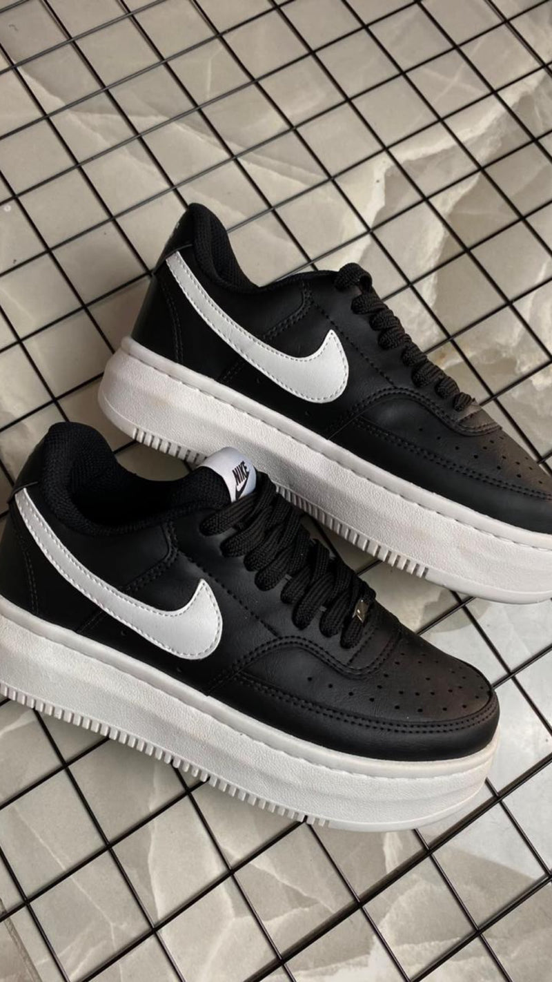 Nike Sola Alta